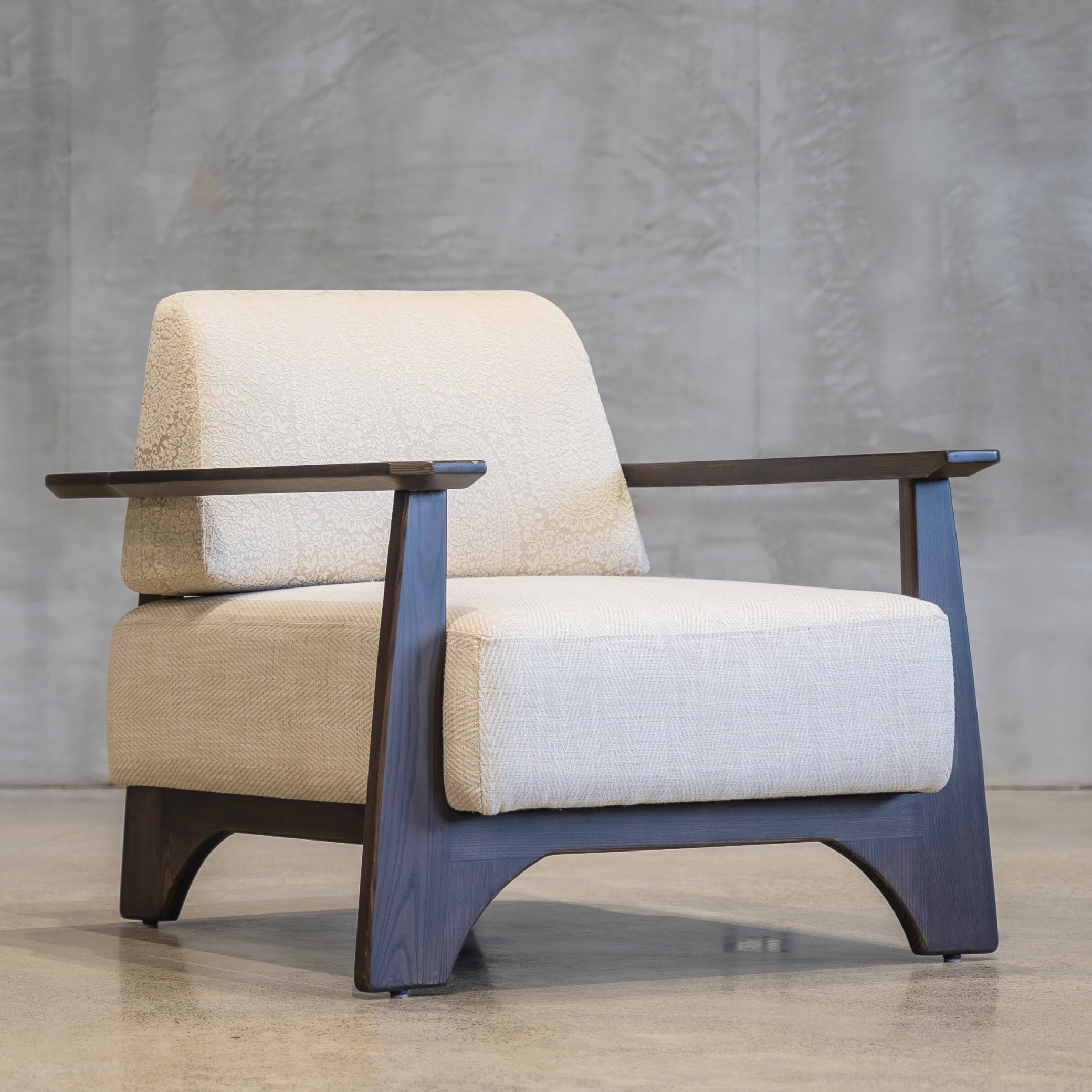 Nadina Arm Chair