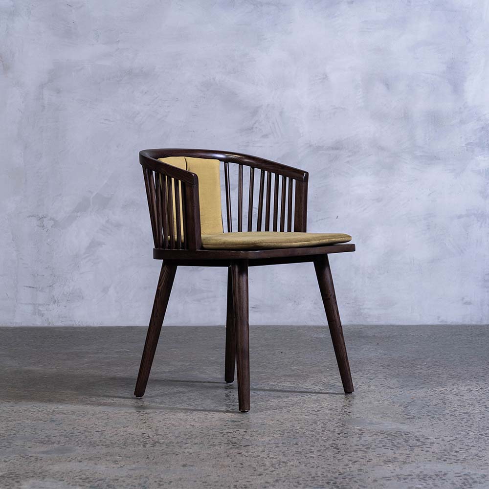 Chin Dining Chair