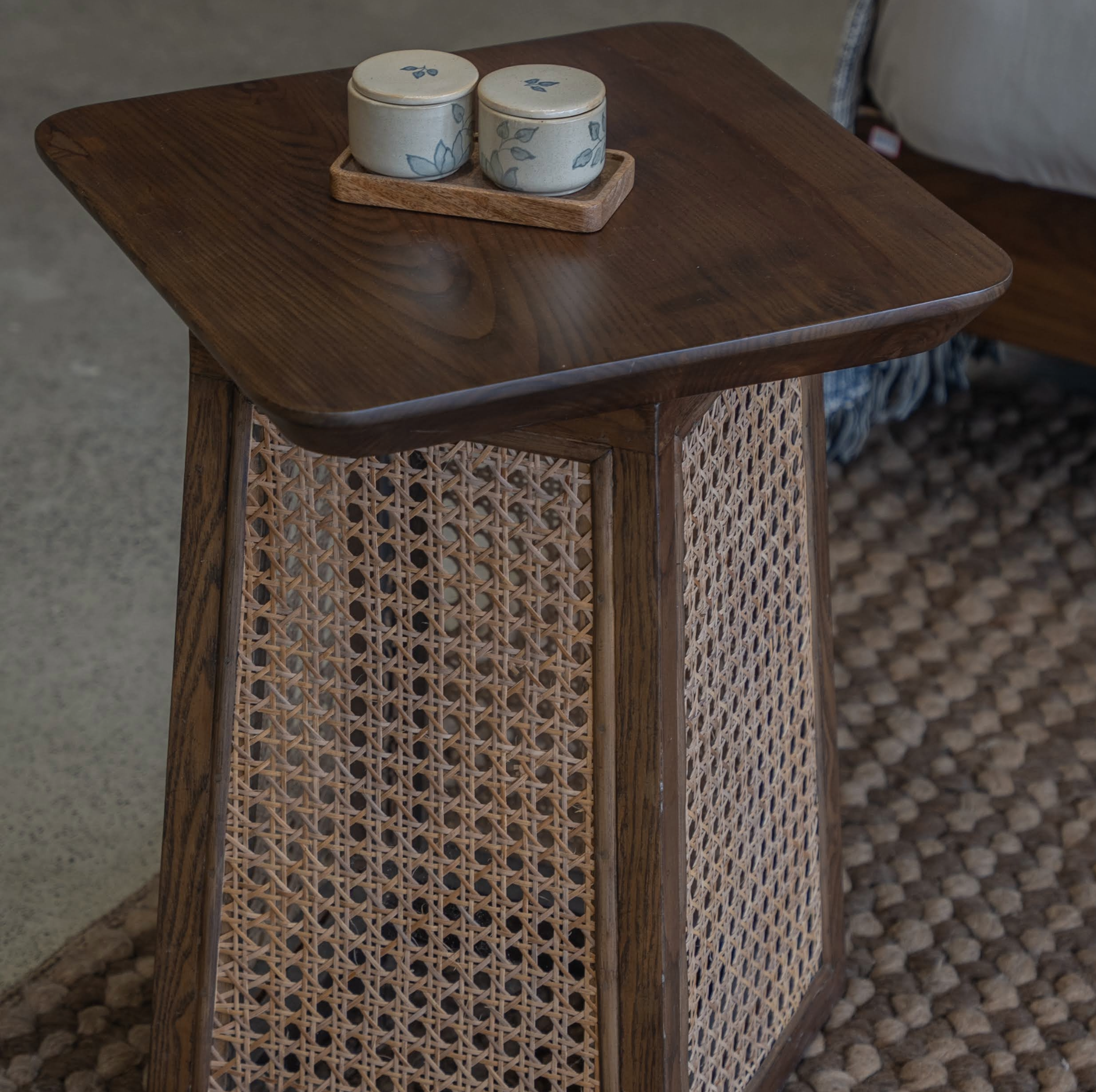 Roxy Side Table