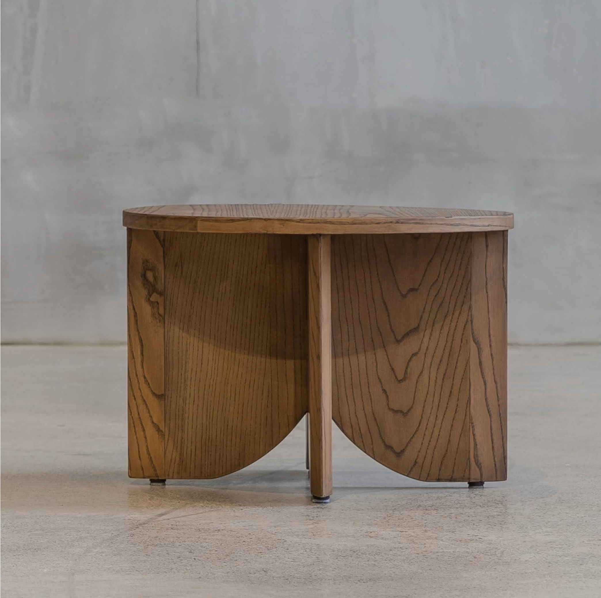 Kaluva side Table